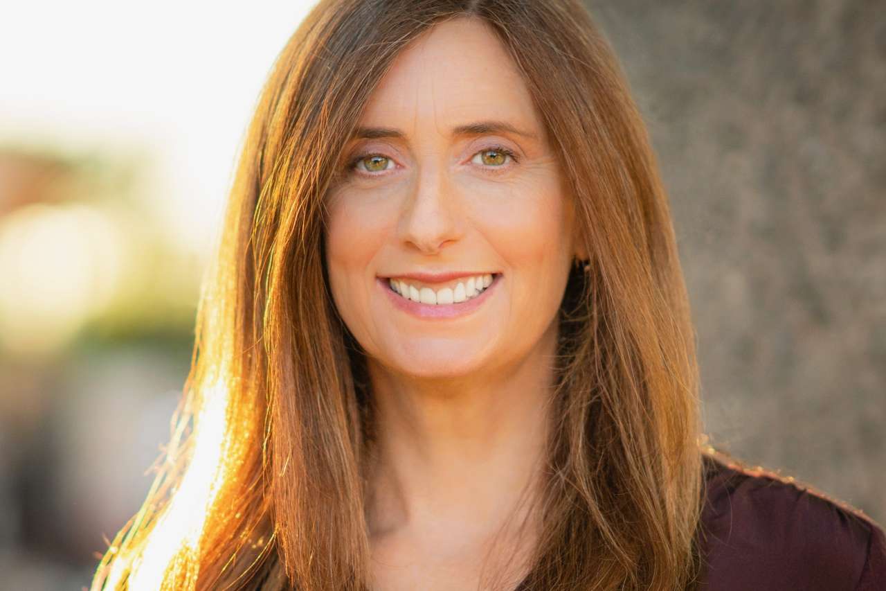 Diana Winston